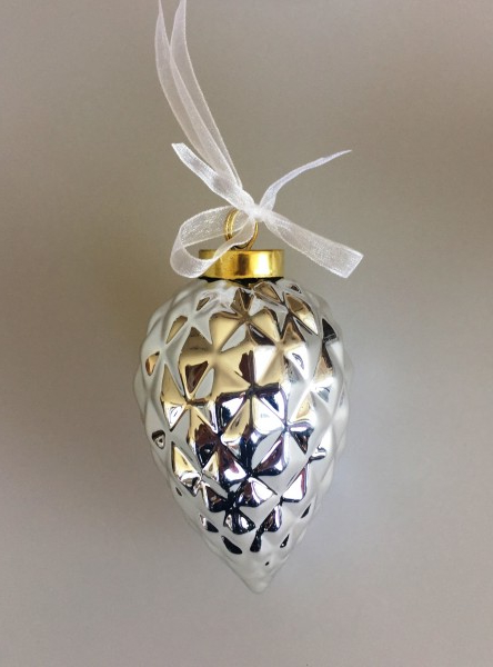 Фото-Опт   украшение подвесное из керамики шишка вытянутая, малая, серебро 17491